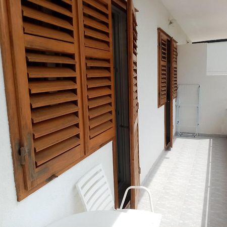 Apartments Iva Baška Voda Eksteriør billede