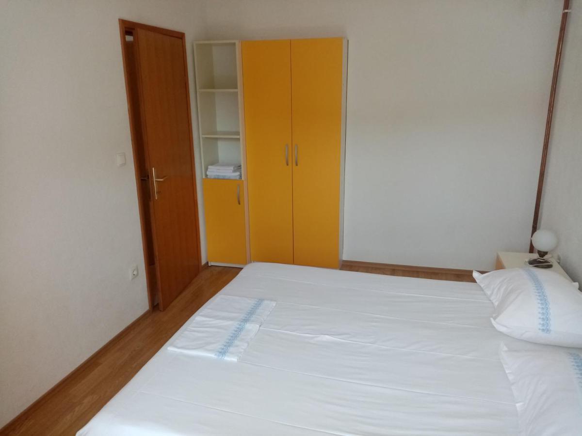 Apartments Iva Baška Voda Eksteriør billede